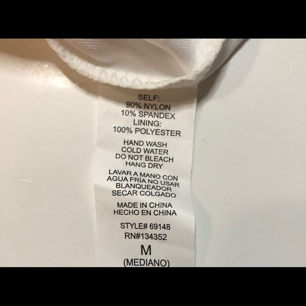 Women’s dress color white bodycon  size medium - Picture 3 of 12